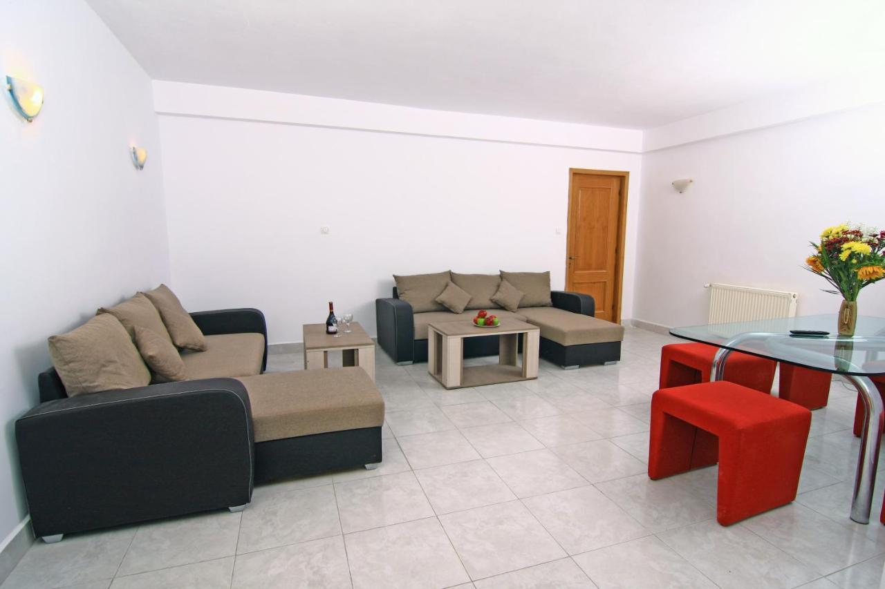 Nirvana Apartament *